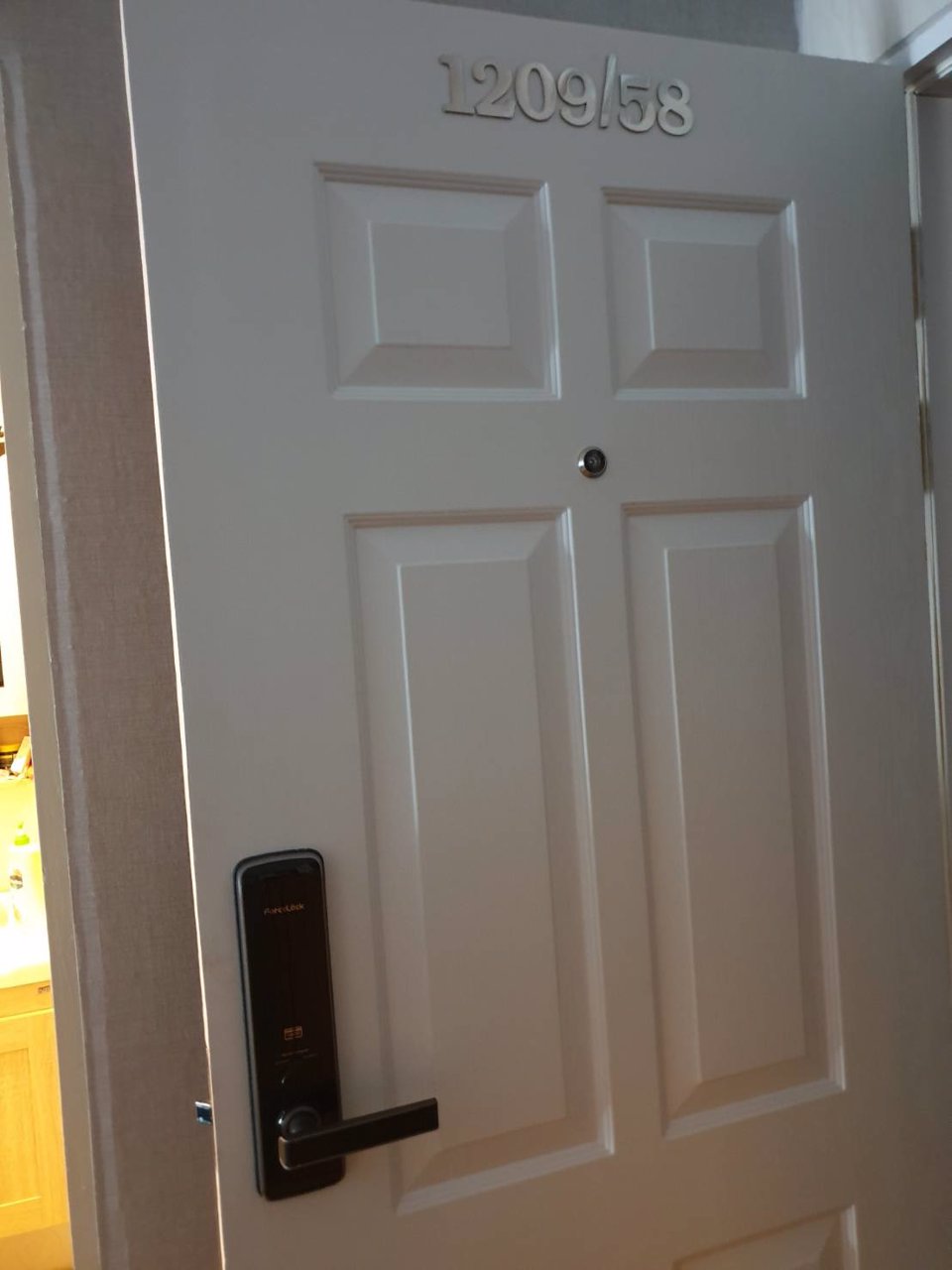 ขายคอนโดห้องใหญ่-ขนาด-7091ตรม-ศรีวราการ์เด้นท์คอนโด-ตึก4