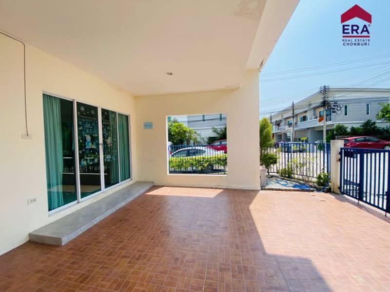 ขายทาวน์เฮ้าส์เดียว2ชั้นหมู่บ้านฟ้าบุรินทร์อัลลายน์บ่อวิน