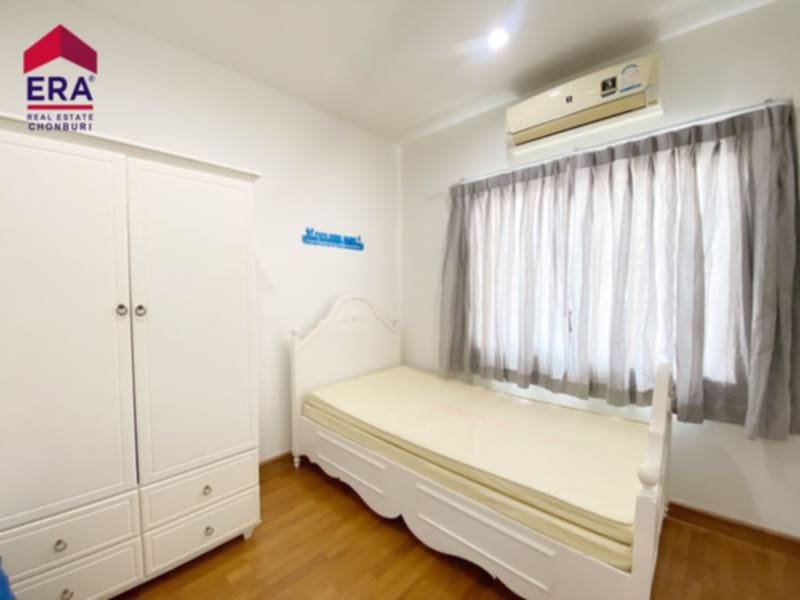 ขายทาวน์เฮ้าส์เดียว2ชั้นหมู่บ้านฟ้าบุรินทร์อัลลายน์บ่อวิน