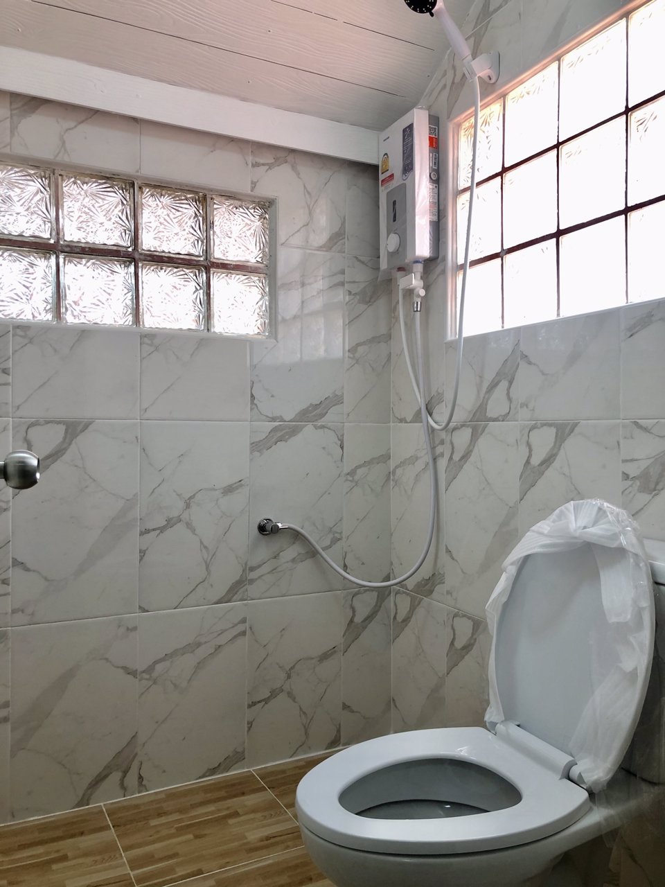 ขายบ้านเดี่ยวในเมือง-ตรงข้ามกองบิน23-เมืองอุดรธานี-พร้อมเข้าอยู่ทันที