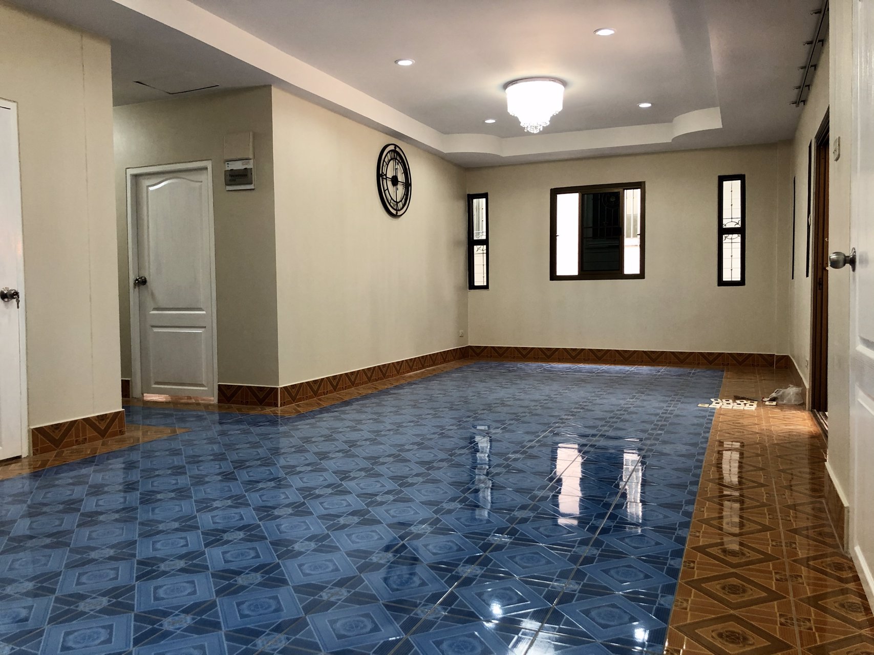 ขายบ้านเดี่ยวในเมือง-ตรงข้ามกองบิน23-เมืองอุดรธานี-พร้อมเข้าอยู่ทันที