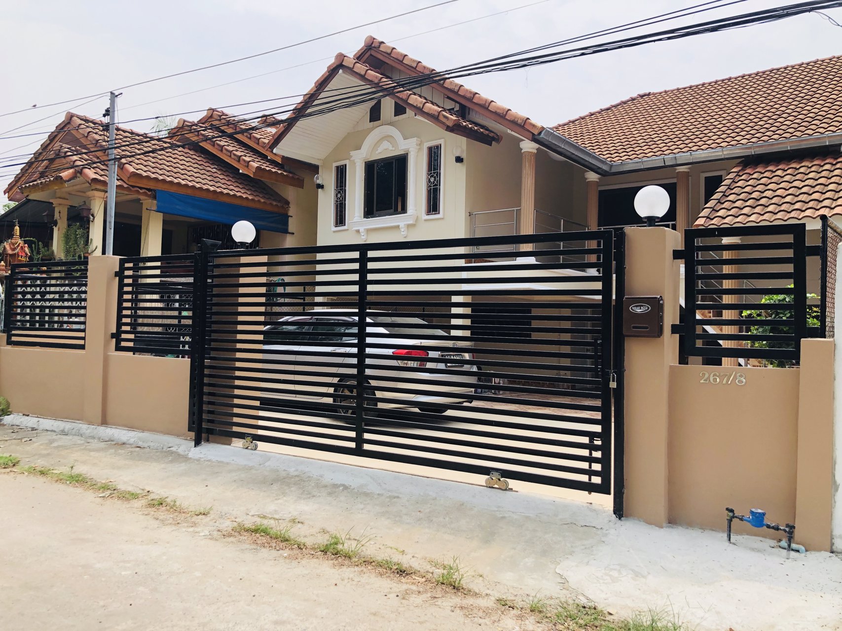 ขายบ้านเดี่ยวในเมือง-ตรงข้ามกองบิน23-เมืองอุดรธานี-พร้อมเข้าอยู่ทันที