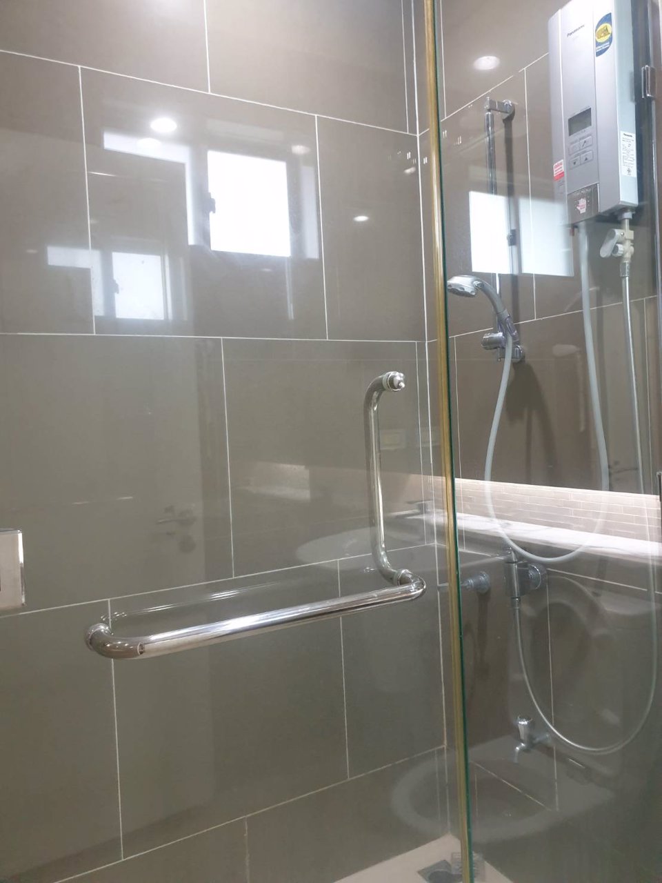 ด่วน-ขายพร้อมเข้าอยู่-ฟรีเฟอร์นิเจอร์หรู-มีสระว่ายน้ำในตัวบ้าน-perfect-masterpiece-rama9