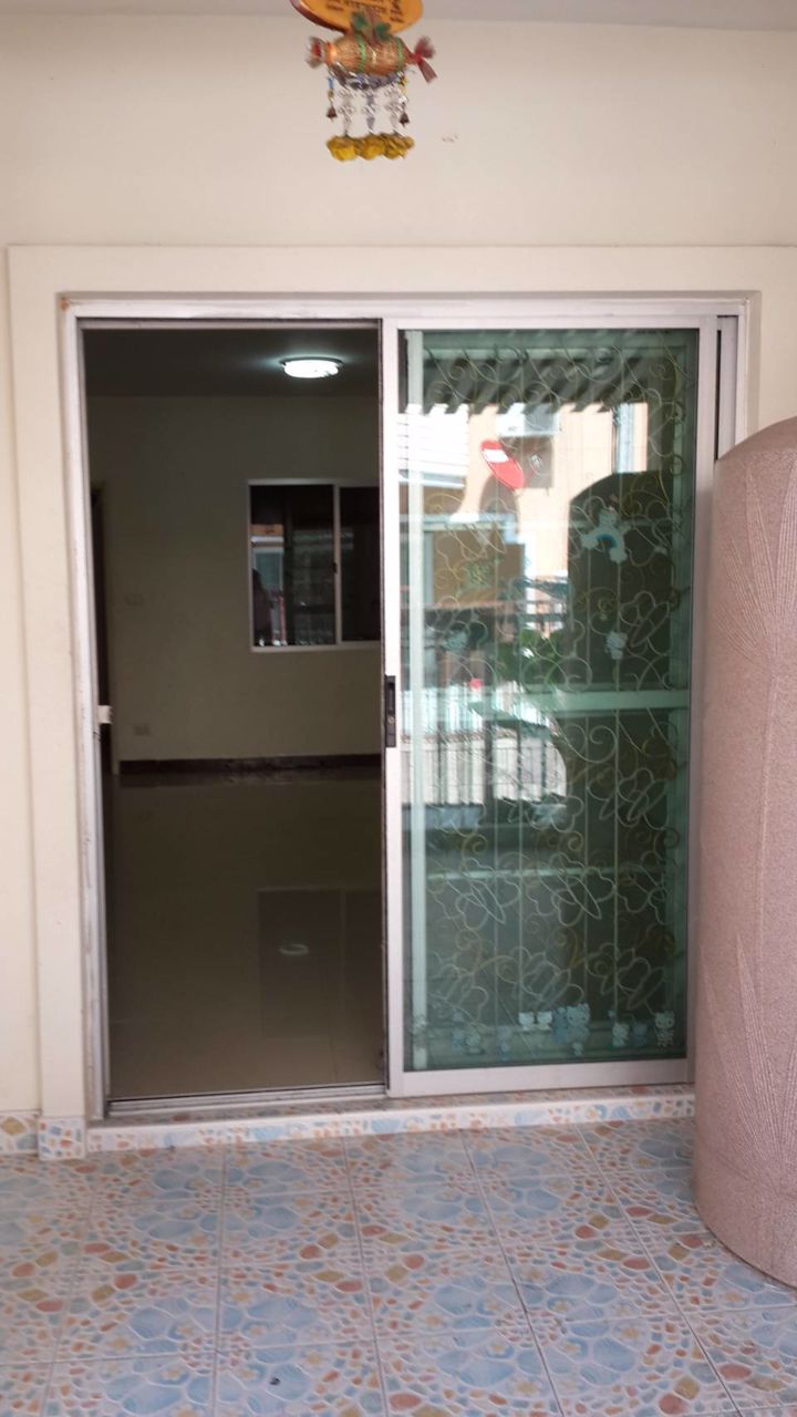 ให้เช่า-เดอะ-คอนเนค-2-บางนา-กม10-บ้านเปล่า-ขนาด-3นอน-2น้ำ