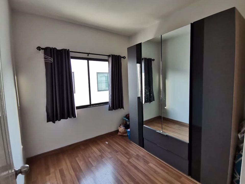 ให้เช่าทาวน์โฮมย่านลำลูกกา-คลอง2-บ้านใหม่พร้อมเฟอร์ขนาด-3นอน-3น้ำ