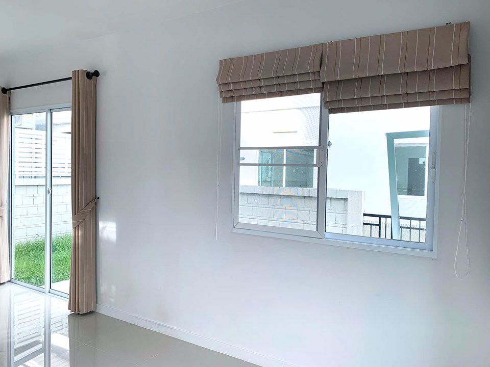 ให้เช่าบ้านแฝดสไตล์ยุโรป-รังสิต-นครนายก-คลอง-7-หลังมุม-ขนาด-3นอน-2น้ำ