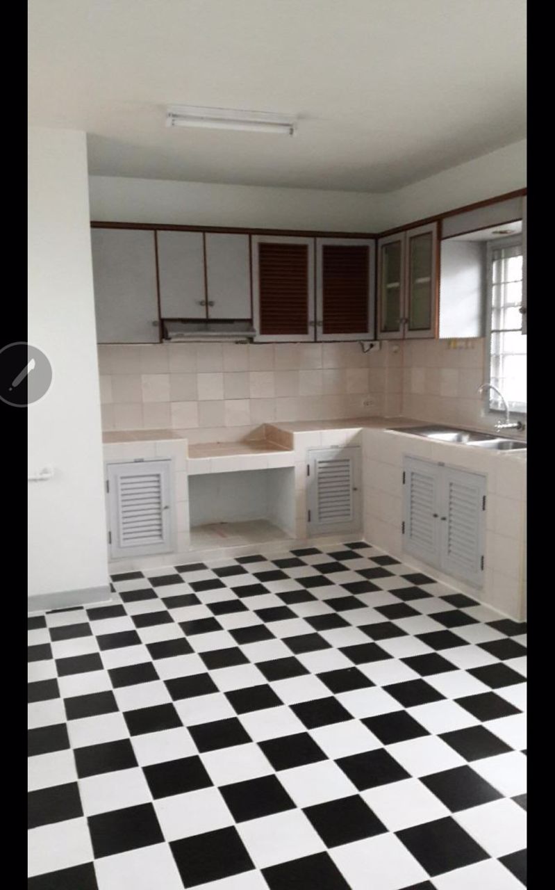 ให้เช่าบ้านเดี่ยวสุขุมวิท-เนื้อที่-61ตรว-ใกล้-bts