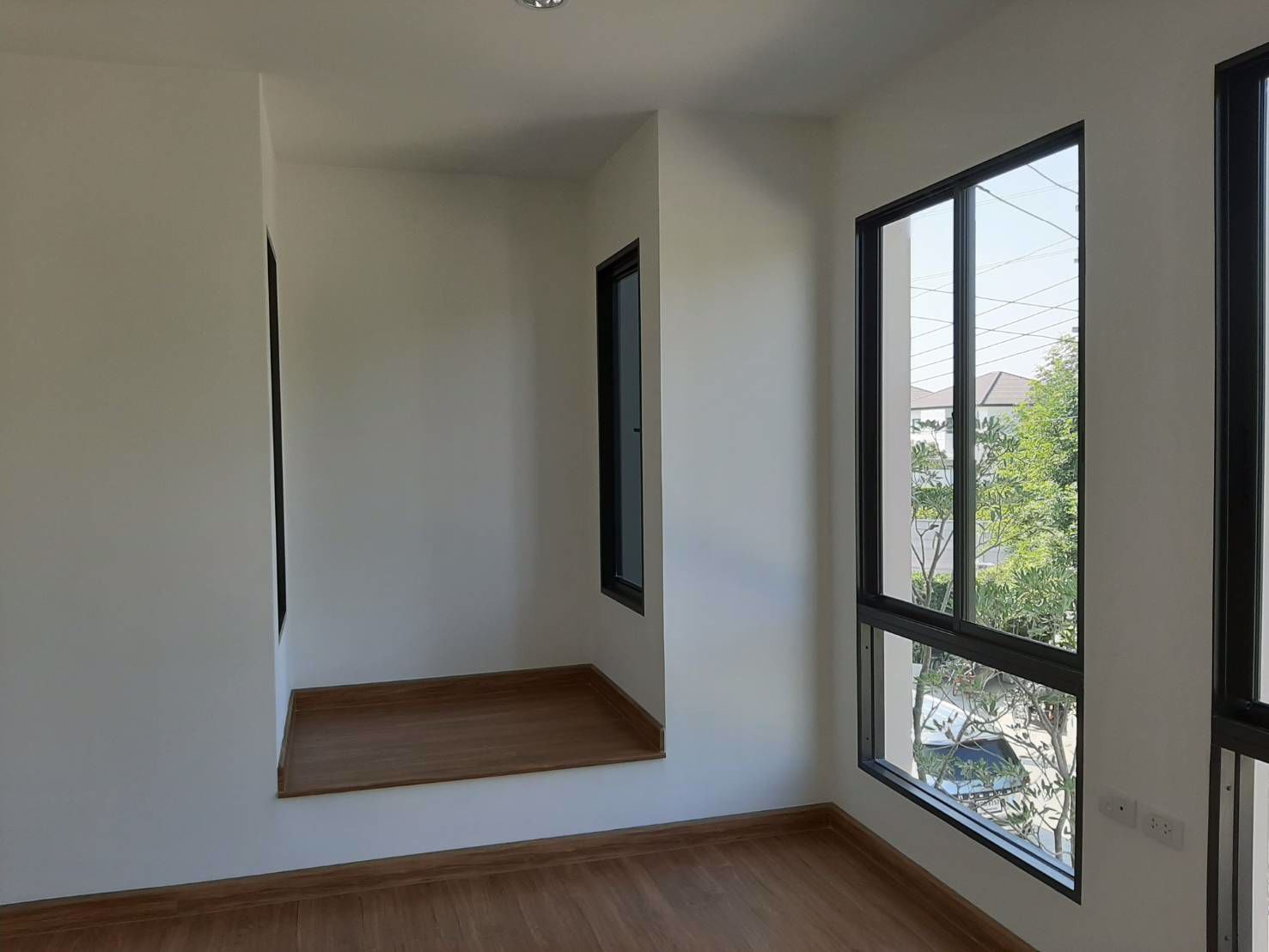 ให้เช่า-พลีโน-สุขมวิท-บางนา-กม7-pleno-ขนาด-3นอน-2น้ำ-บ้านใหม่พร้อมเฟอร์