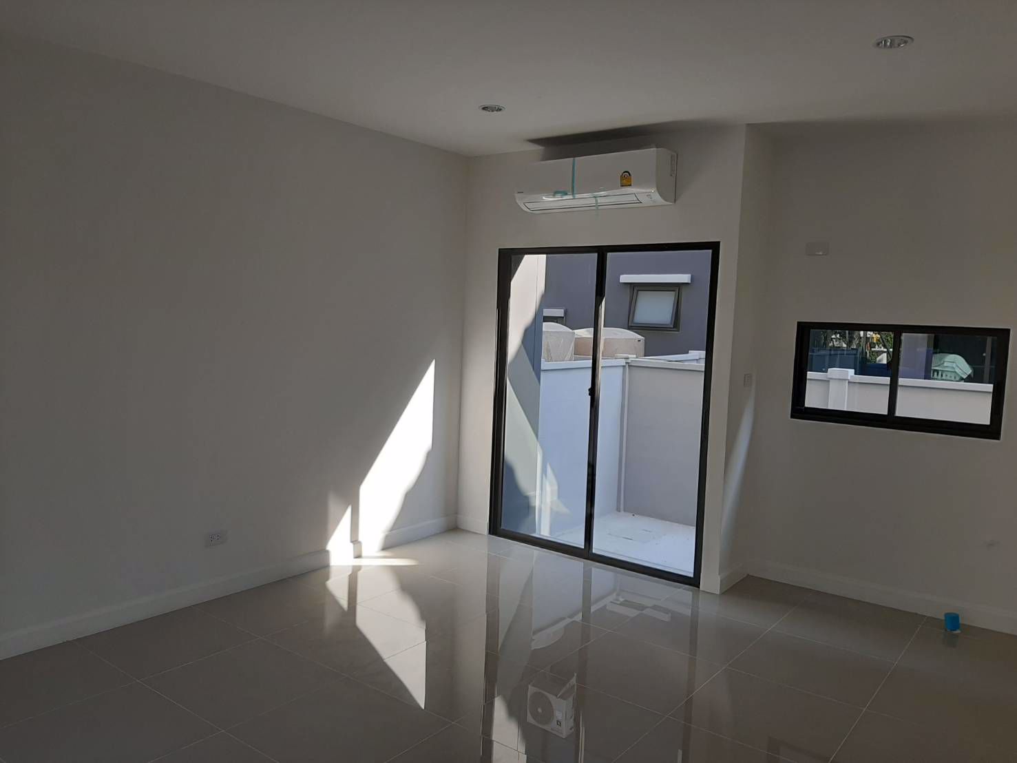 ให้เช่า-พลีโน-สุขมวิท-บางนา-กม7-pleno-ขนาด-3นอน-2น้ำ-บ้านใหม่พร้อมเฟอร์