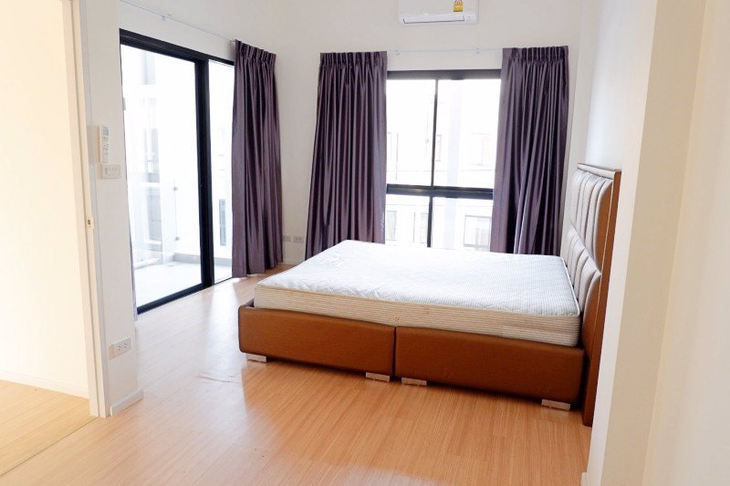 ให้เช่าทาวน์โฮม-3ชั้น-สุขุมวิท-113-ขนาด-4นอน-4น้ำ-ใกล้-bts-ราคาไม่แพง