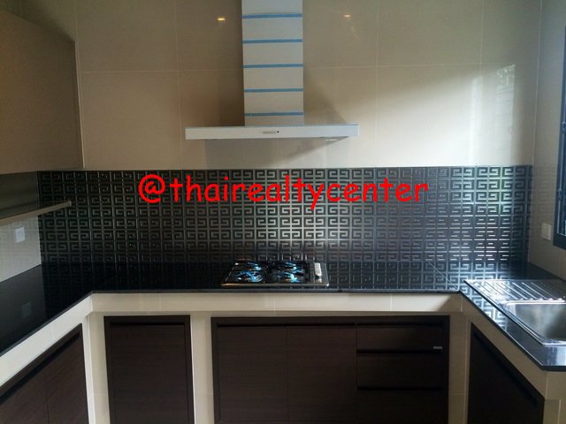 ขาย-นาราสิริ-ไฮด์เวย์-โยธินพัฒนา-3-บ้านเดี่ว-3ชั้นพร้อมเฟอร์