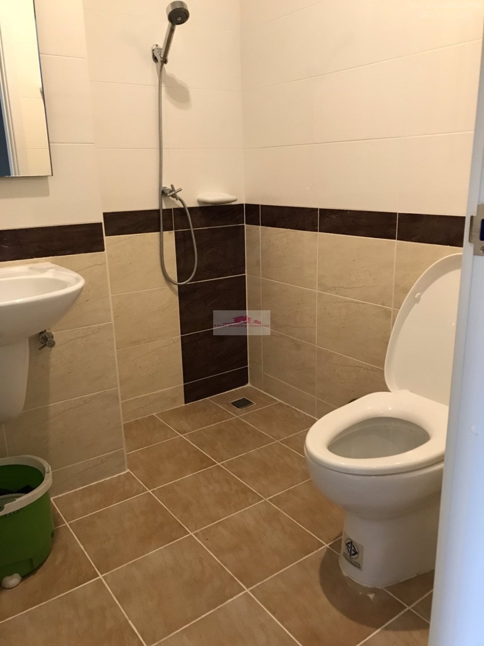 ให้เช่าทาวน์โฮม-2ชั้น-กัสโต้-รามคำแหง-ซอยมีสทีน-บ้านเปล่า-พร้อมแอร์