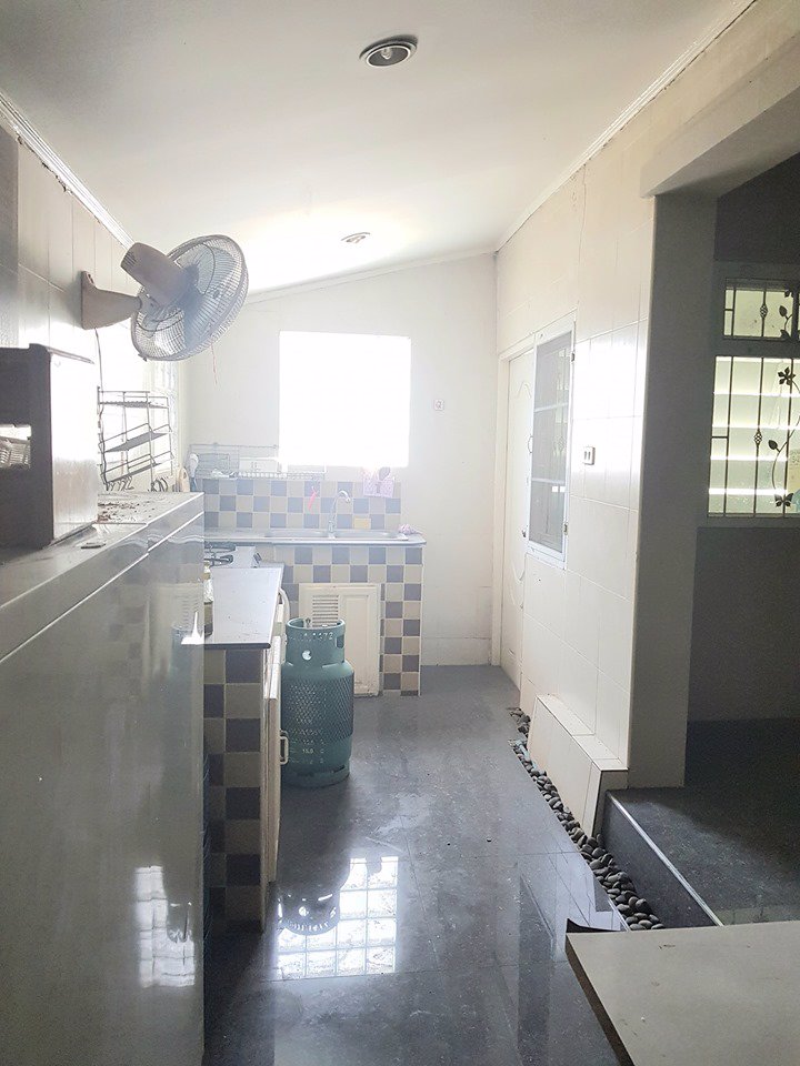 ขายด่วน-ภัสสร-4-รังสิต-คลอง-3-บ้าน่ดี่ยวติดถนนพร้อมเฟอร์บางส่วน-เนื้อที่-67ตรว