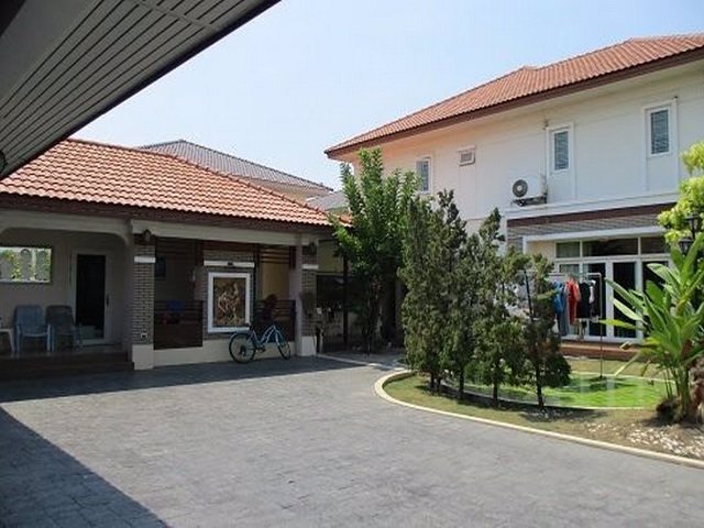 ขาย-de-ville-ศรีนครินทร์-บ้านเดี่ยว-2-ชั้น-พร้อมสระว่ายน้ำ-เนื้อที่-280ตรวพร้อมเฟอร์