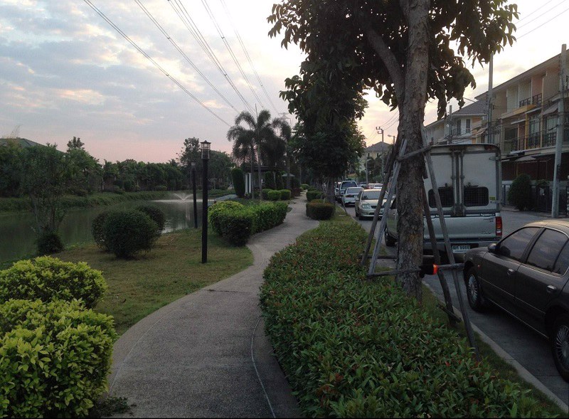 ขายถูก-ต่ำกว่าราคาประเมิน-ทาวน์โฮม-2-ชั้น-ซเพชรเกษม-81