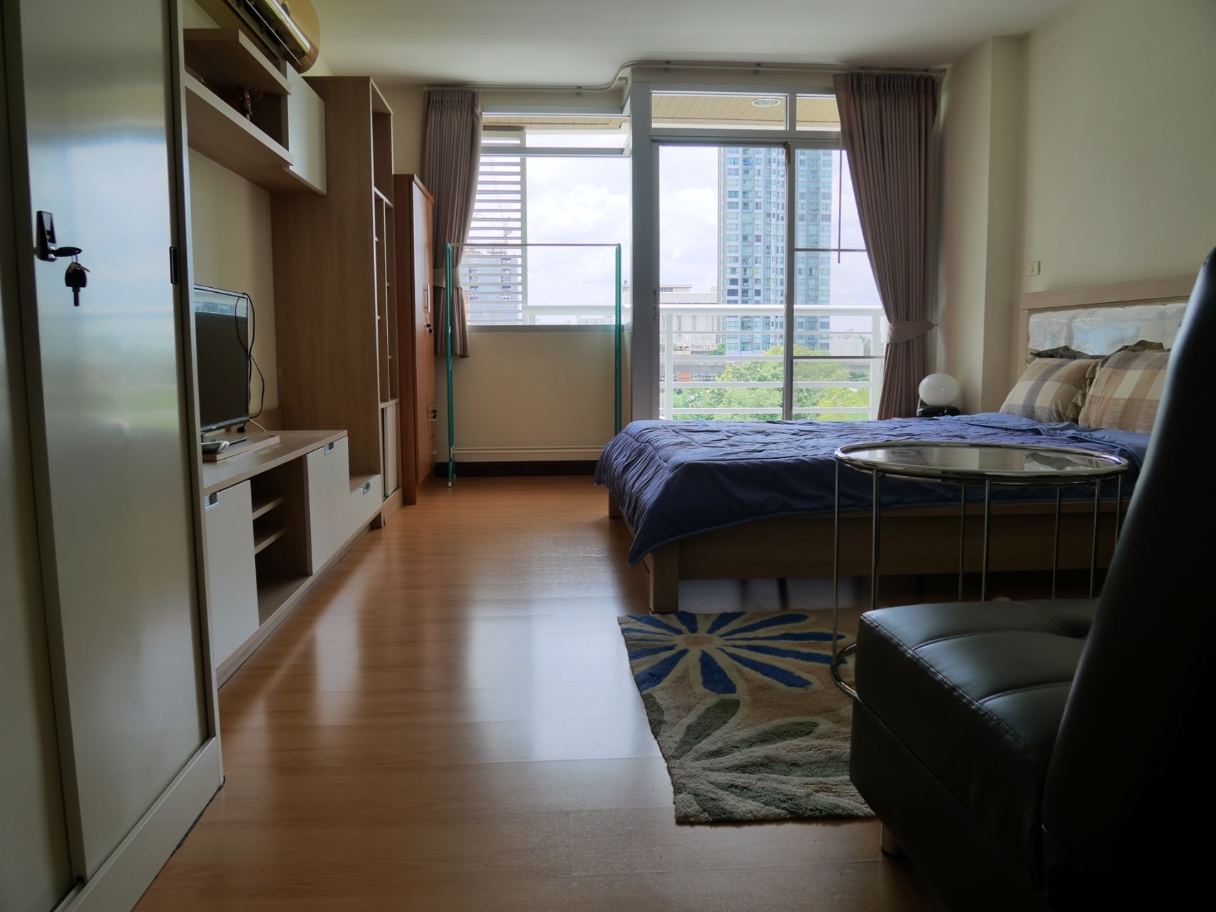 ขายคอนโด-พร้อมเฟอร์นิเจอร์และ-เครื่องใช้ไฟฟ้า-พร้อมเข้าอยู่