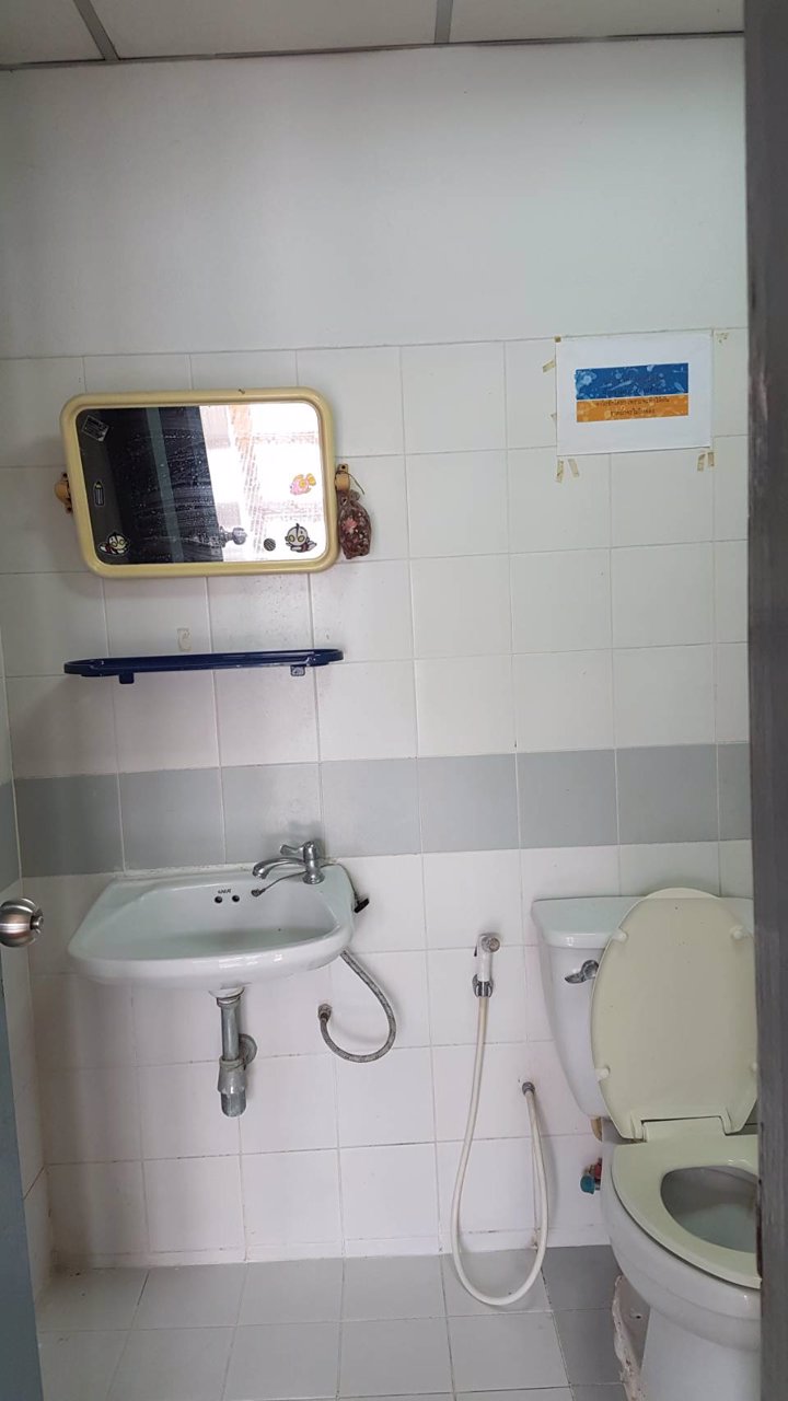 ให้เช่าทาวน์เฮ้าส์ในกาญจนบุรี-หมู่บ้านพฤกษากาญจน์2-ตรงข้ามวิทยาลัยเทคนิคกาญจนบุรี