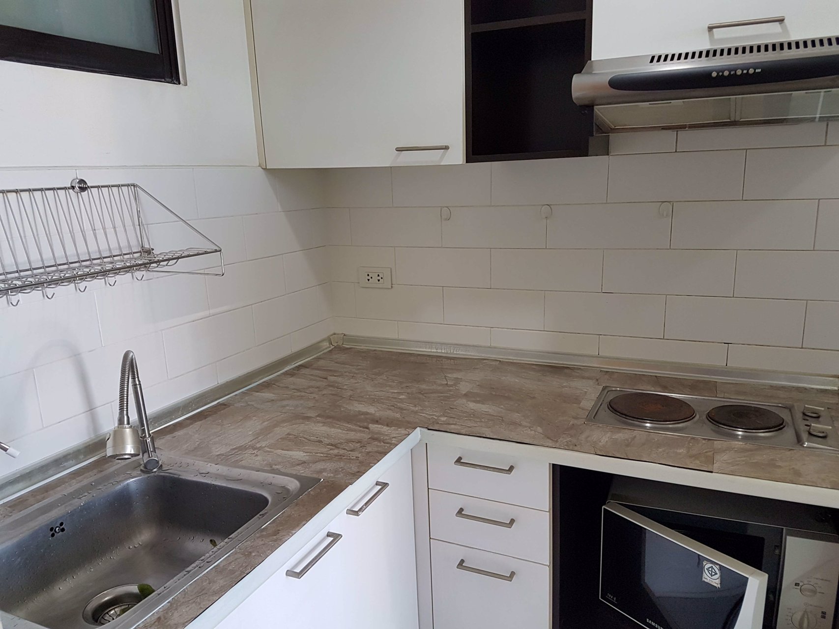 คอนโดริเวอร์วิว-โค้งน้ำเจ้าพระยาพระรามสามให้เช่า