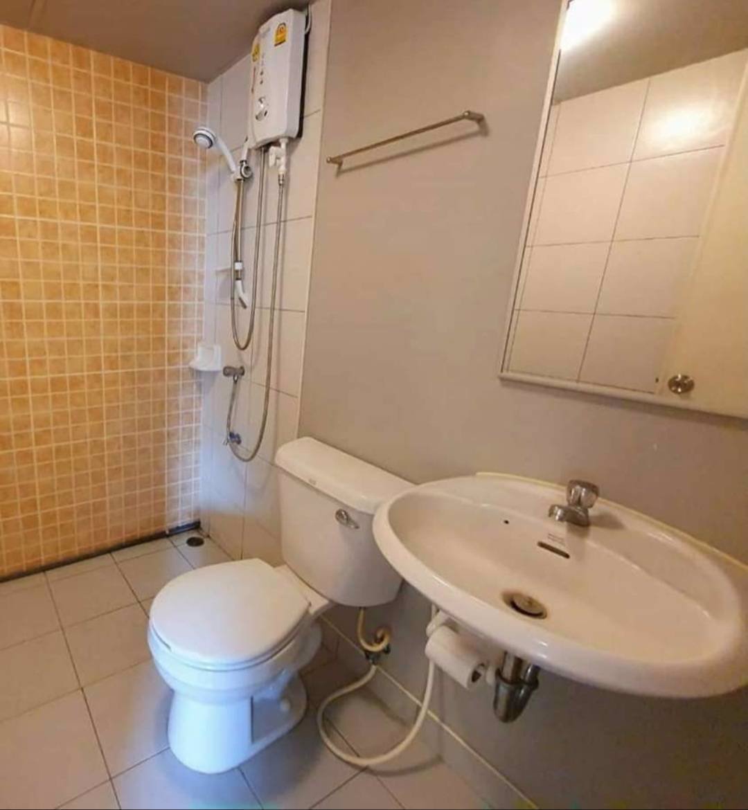 ให้เช่าคอนโดลุมพินีร่มเกล้า-สุวรรณภูมิ-ห้องสวย-ราคาถูก-จ่าย-10000-เข้าอยู่ได้เลย