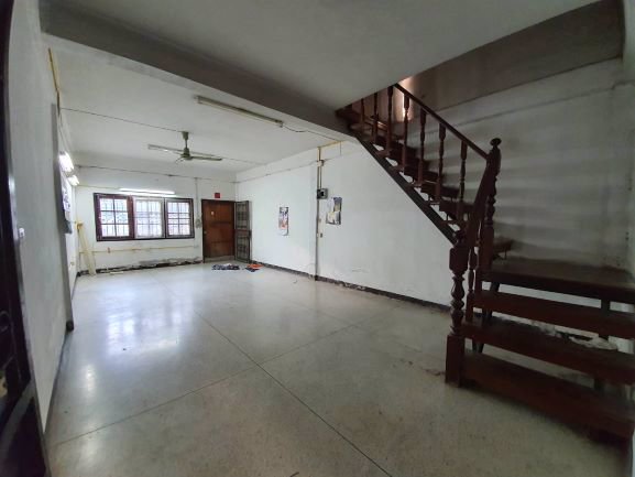 ให้เช่าทาวน์เฮ้าส์-2-ชั้น-หมู่บ้านร่มโพธิ์-2-เทพารักษ์-สมุทรปราการ