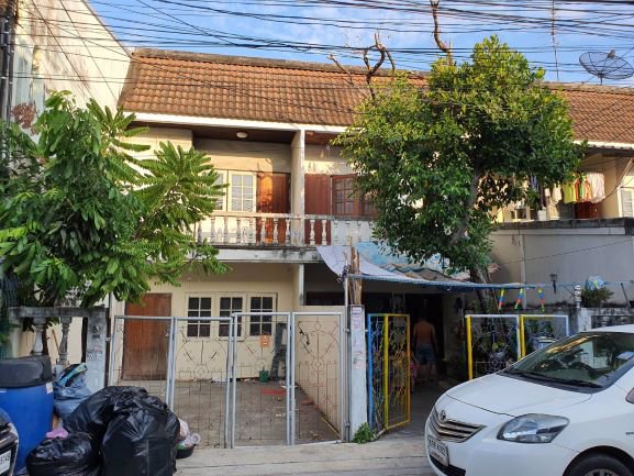 ให้เช่าทาวน์เฮ้าส์-2-ชั้น-หมู่บ้านร่มโพธิ์-2-เทพารักษ์-สมุทรปราการ