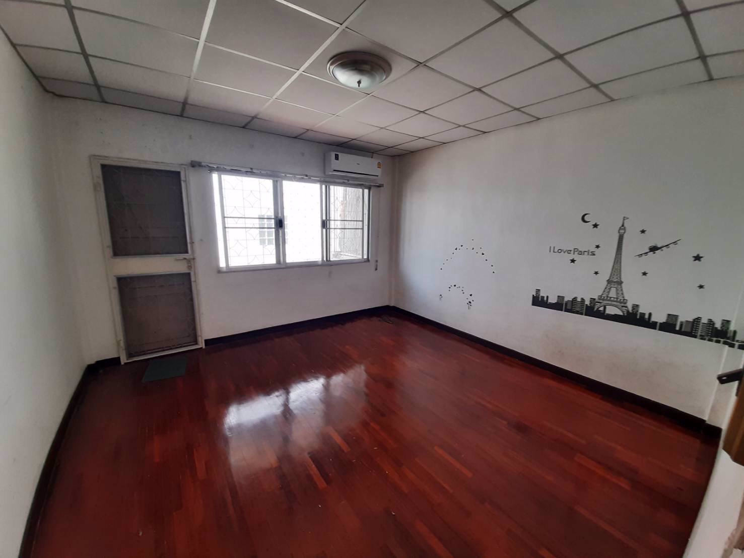 ให้เช่าทาวเฮ้าส์