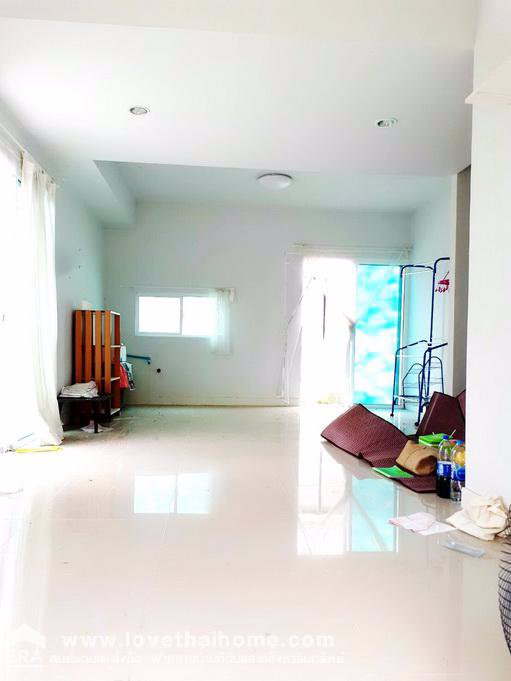 ขายบ้านทาวน์เฮ้าส์หลังมุม-มเดอะคัลเลอร์-รังสิต-ลำลูกกา-คลอง4-ซสุสวาส20-ปทุมธานี