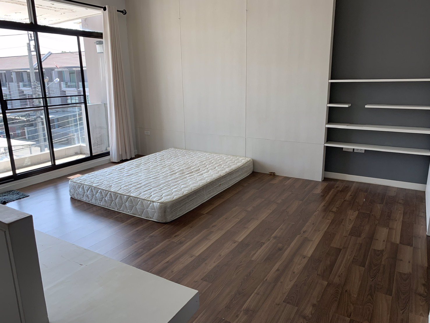 ขาย-ทาวน์โฮม-3-ชั้น-บ้านใหม่-2-พุทธบูชา-36-เจ้าของขายเอง