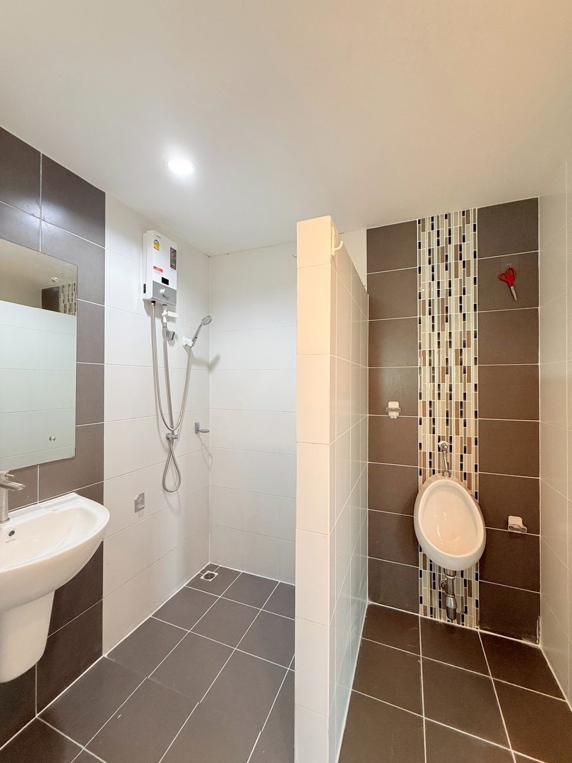 หมู่บ้านเดอะทรัสต์-the-trust-srinakarin-praksa-พร้อมอยู-3190000-บาท