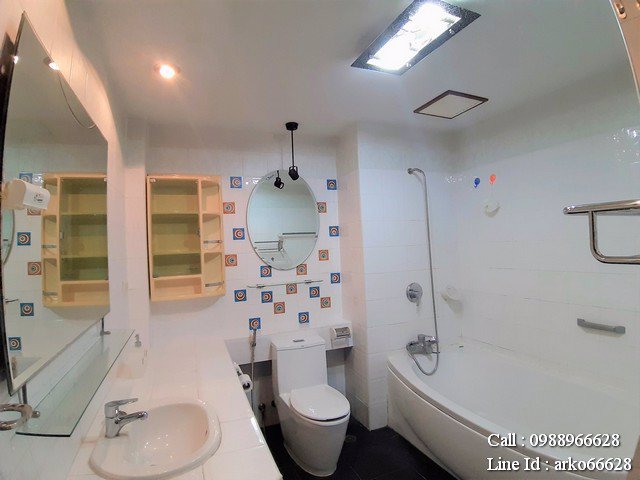 ขายคอนโด-อโศก-เพลส-ใกล้รถไฟฟ้า-bts-อโศก-และ-mrt-สุขุมวิท-ขนาด-808ตรม-1ห้องนอน-1ห้องน้ำ