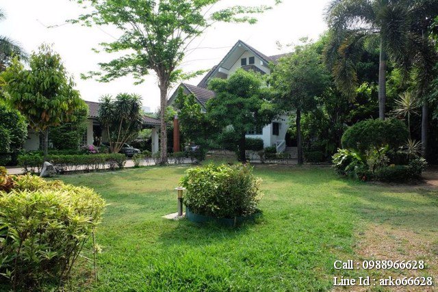 ขายบ้านเดี่ยว-2หลัง-ถนนสนามบินน้ำ-ตรงข้ามกองสลาก-เรือนหลังใหญ่และเรือนหลังเล็ก-สภาพดี