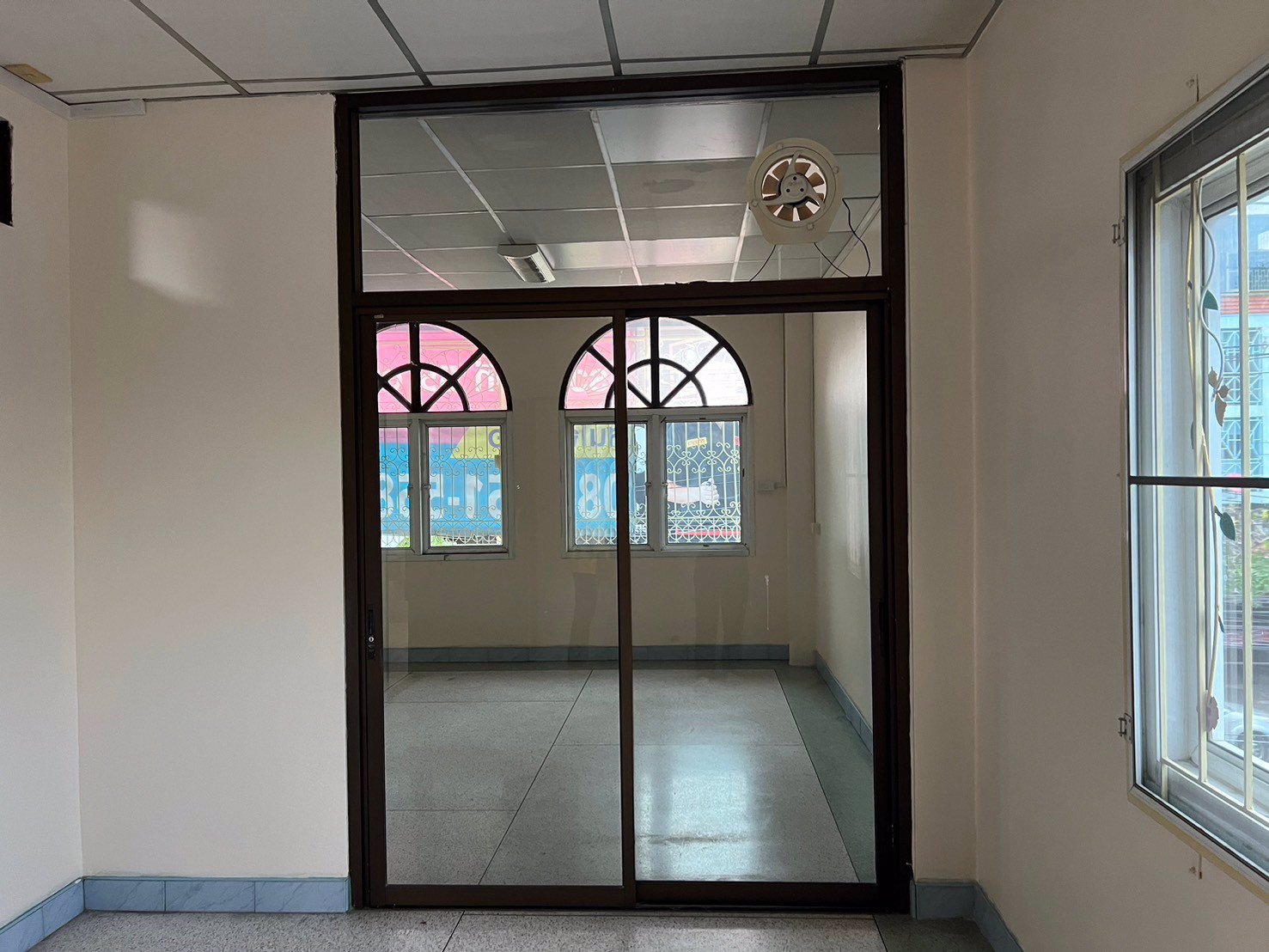 ขาย-อาคารพาณิชย์-5-ชั้น-ติดถนนสายไหม-ทำเลทอง-ค้าขายดี-มีที่จอดรถ