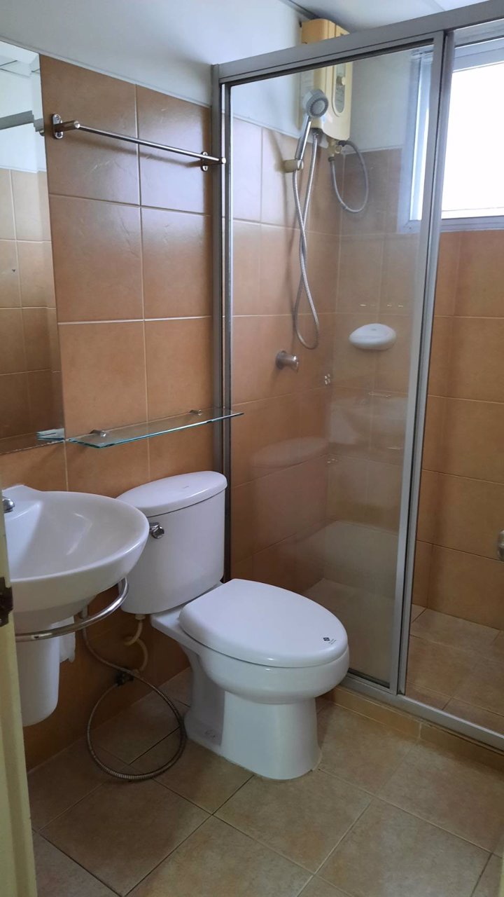 คอนโดศุภาลัยปารค์-ติดถนนศรีนครินทร์-หน้าbts-ตึกa-ชั้น18-วิวสระว่ายน้ำ