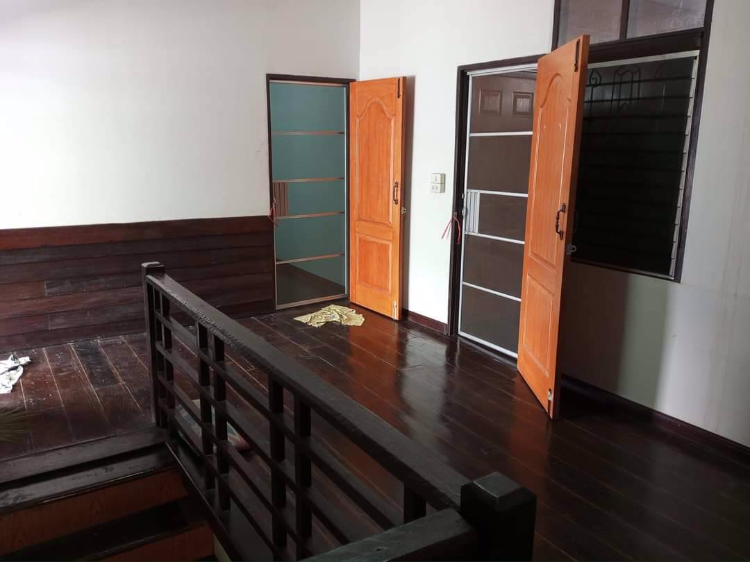 ขายด่วน-สนใจต่อรองราคาได้เลย-คุยถูกใจพร้อมจบเลย…