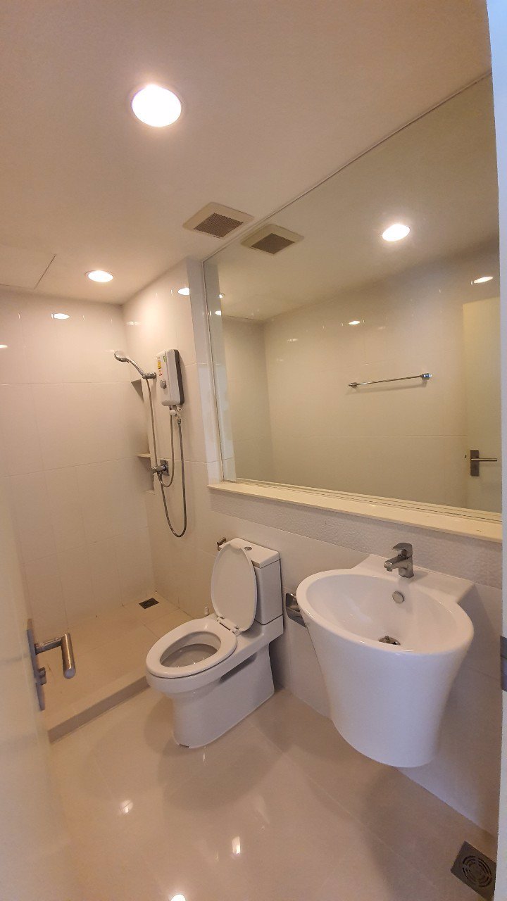 เจ้าของบ้านขายด่วน-ทาวน์โฮม-3-ชั้น-โชคชัย-4-มบบ้านกลางเมือง-โชคชัย-4-ซอย-50-ลาดพร้าว