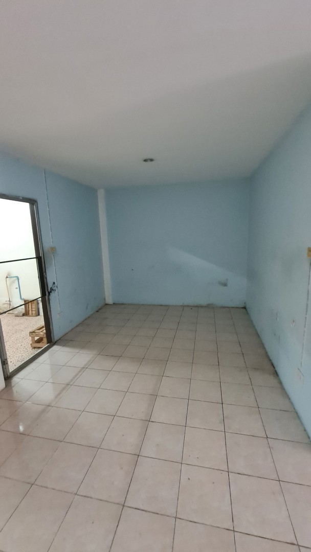 ให้เช่าทาวน์เฮาส์-สิวารัตน์-8-ทำเลดีติดเพชรเกษม-เยื้องสวนสามพราน