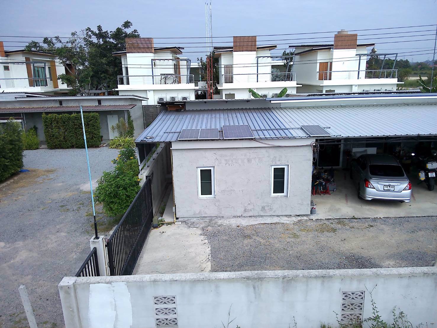 ขายบ้านสไตล์รีสอร์ท-หมู่บ้านธาดาบดินทร์