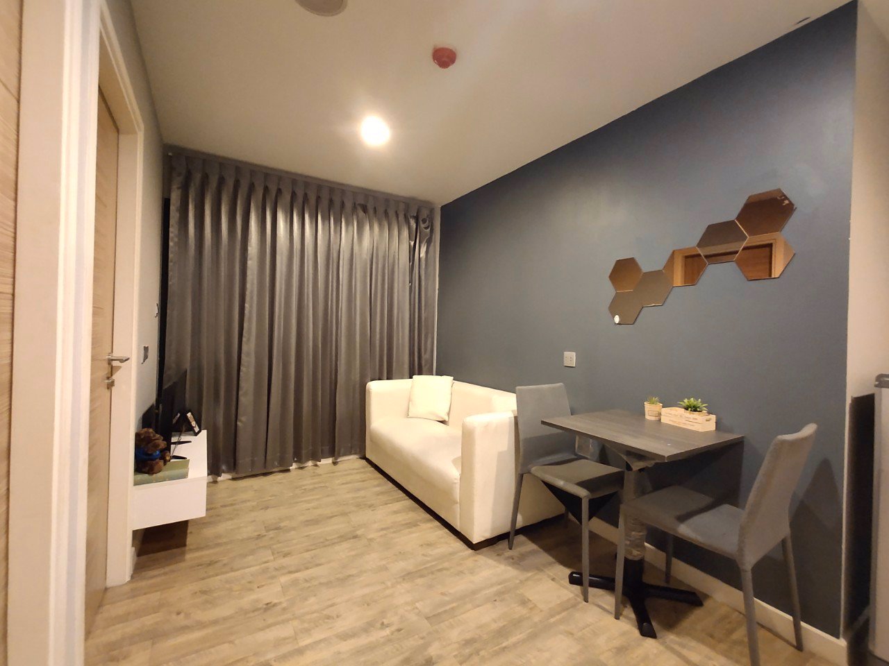 ให้เช่า-h2-condo-รามอินทรา21