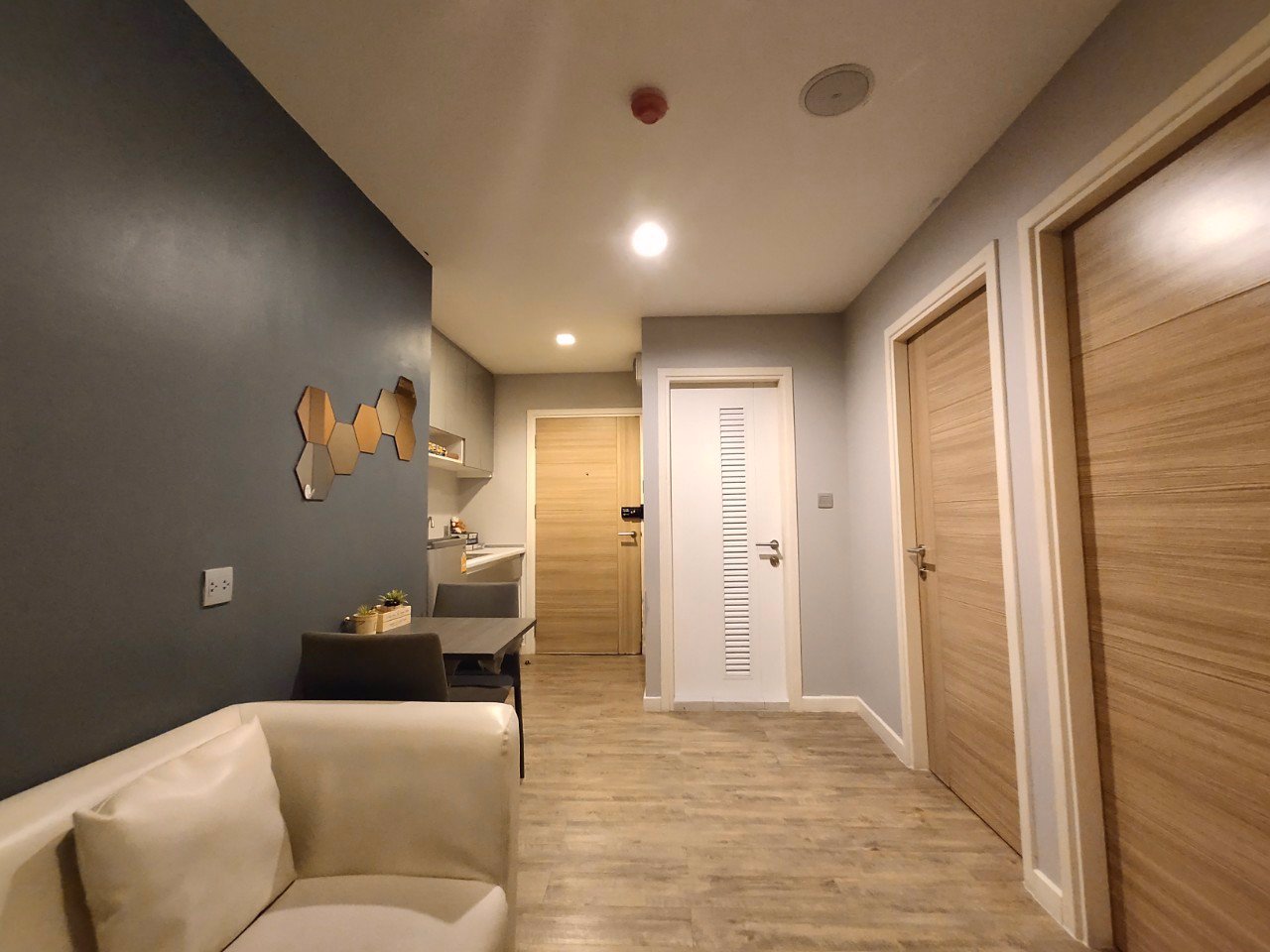 ให้เช่า-h2-condo-รามอินทรา21