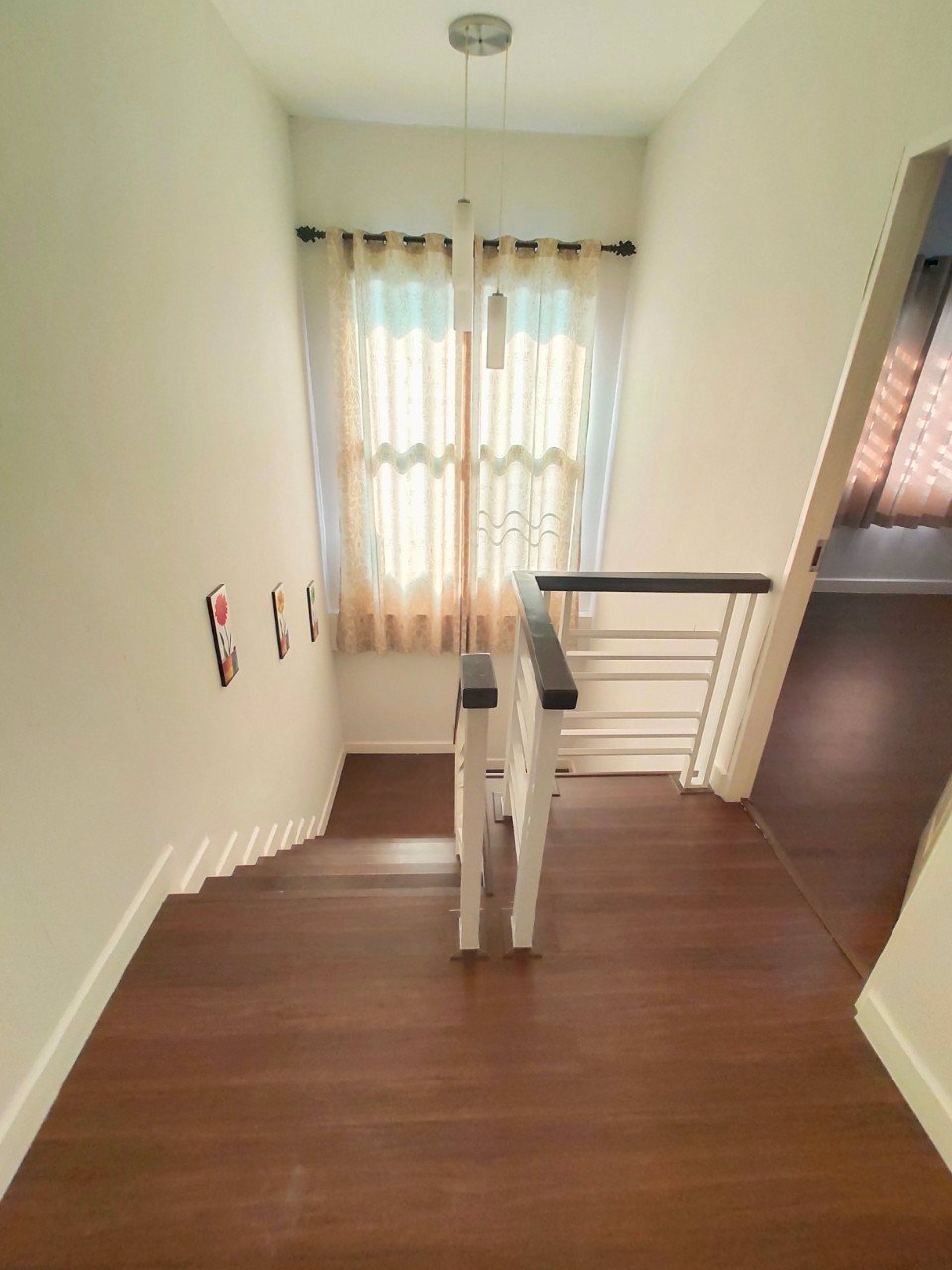 บ้านแฝดที่ดินใหญ่