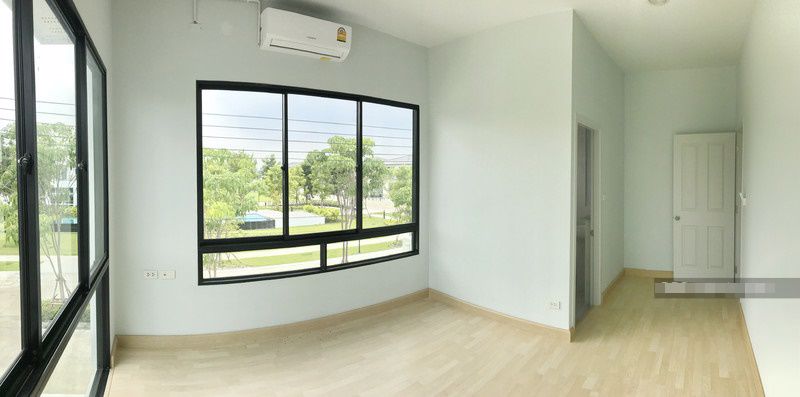 บ้านเดี่ยวให้เช่า-เข็มทิศวิลเลจ-เดอะ-กลาสเฮาส์-4-นอน-4-น้ำ-ใกล้-นิคมอุตสาหกรรม-tfd