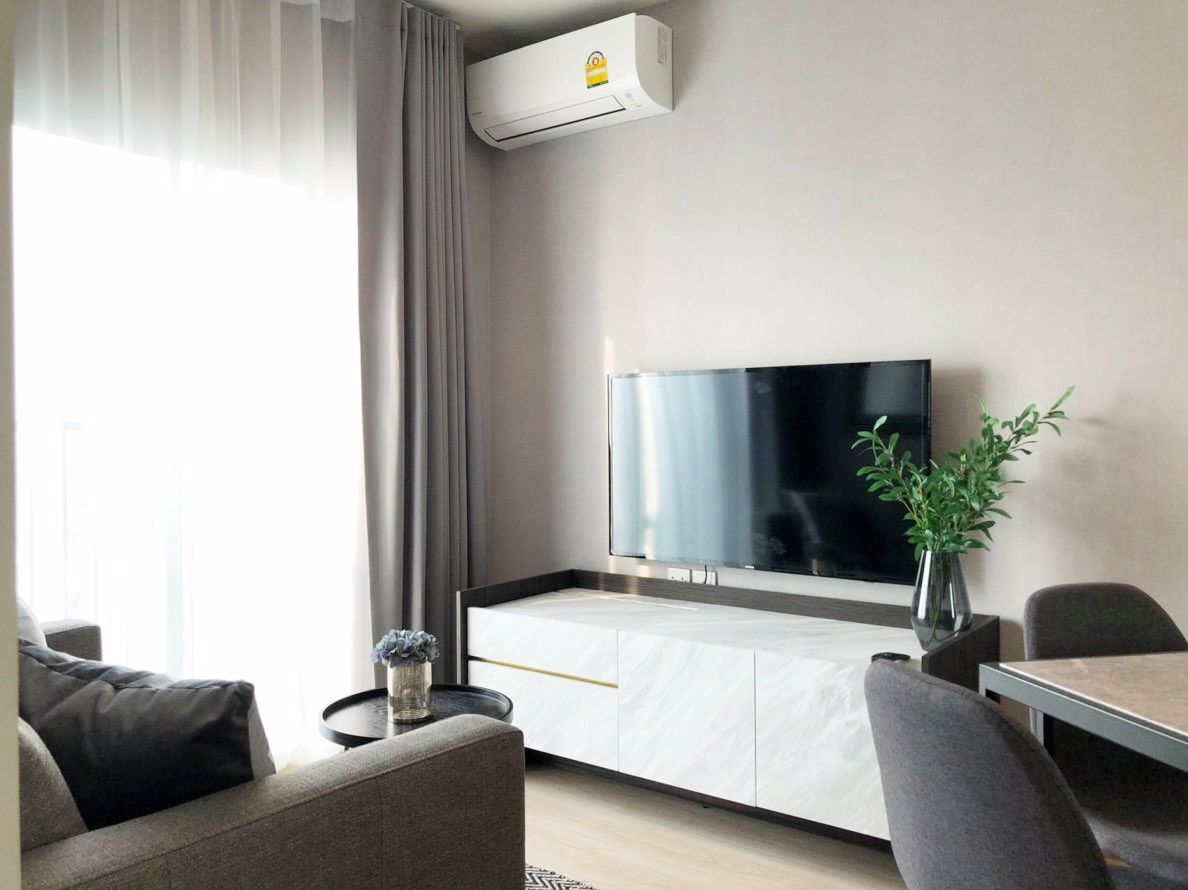 ขาย-7-5-ลบ-2-ห้องนอน-noble-revolve-รัชดา-2-ชั้นสูง-วิวสวย-พร้อมอยู่-ใกล้-mrt-ศูนย์วัฒนธรรม