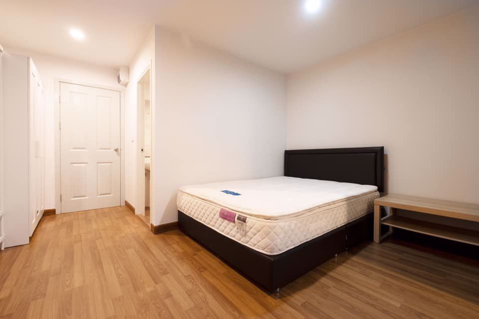 ขาย-regent-home-สุขุมวิท-81-ชั้น-2-วิวสระ-ใกล้รถไฟฟ้า-bts-อ่อนนุช