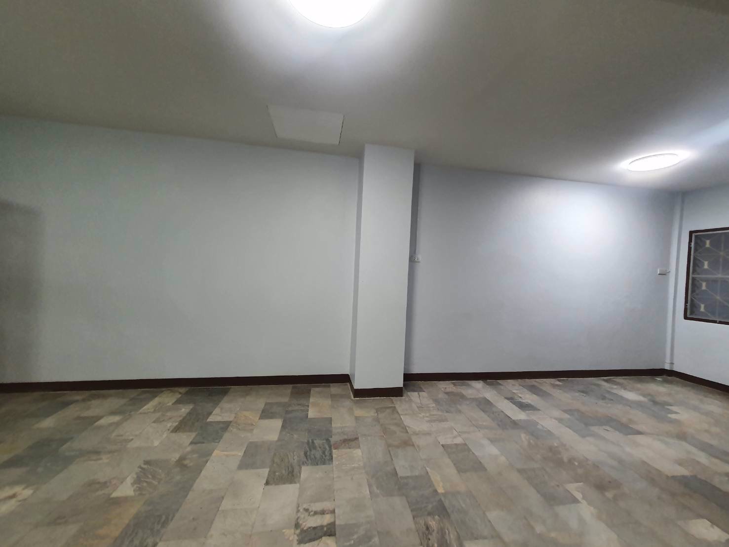 ทาวน์เฮ้าส์ให้เช่า-เคซี-3-หทัยราษฎร์-39-รามอินทรา-คู้บอน-มอเตอร์เวย์