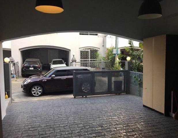 ให้เช่าทาวน์โฮม-4-ชั้น-ใกล้-bts-เอกมัย-ซอยเอกมัย-12-สุขุมวิท-63