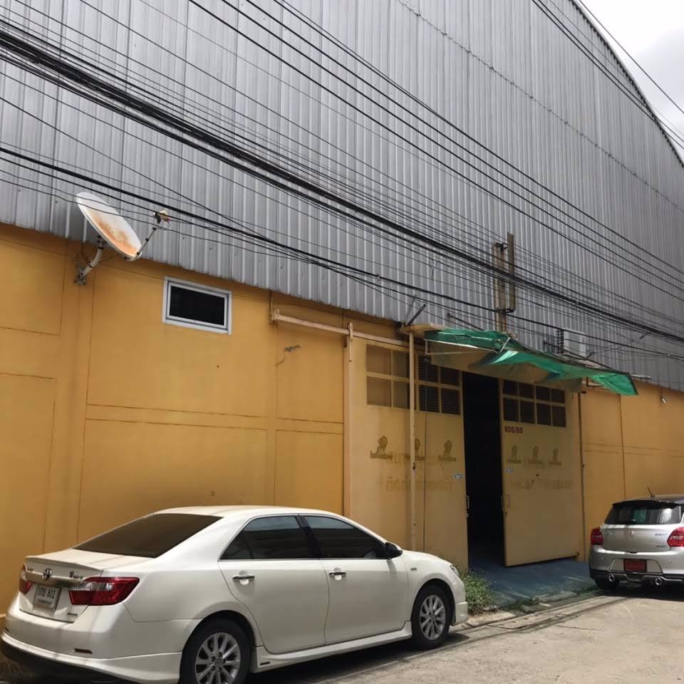 ให้เช่าโกดัง​-ถนนสุขุมวิท-​50-แยกซอยสวัสดี-​4