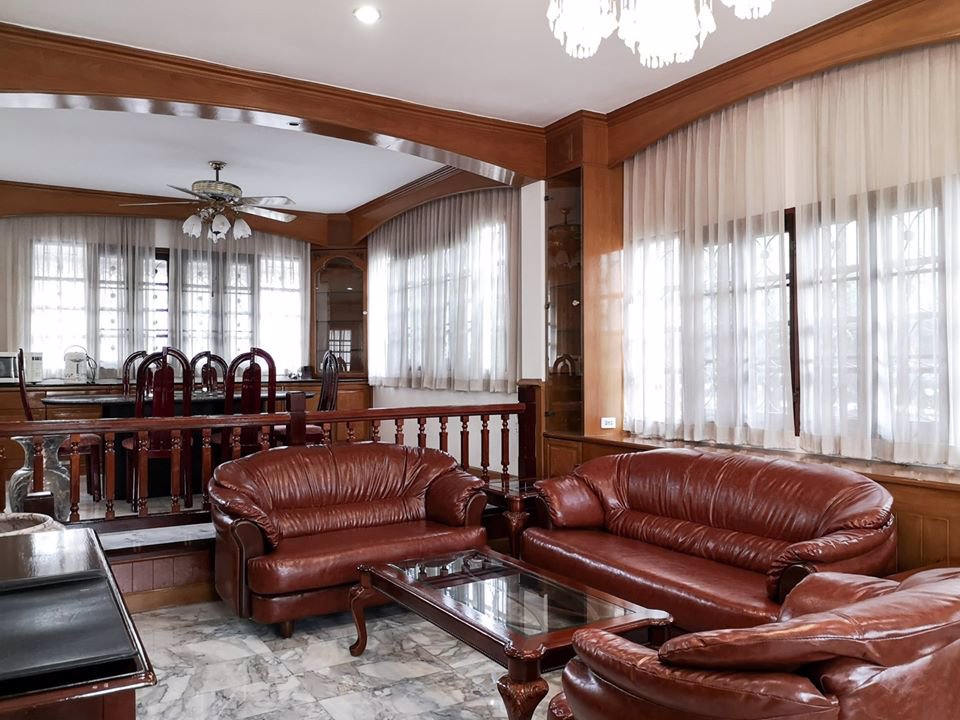 ให้เช่าบ้านเดี่ยว-2-ชั้น-หมู่บ้านสีวลี-ปากเกร็ด-บ้านและสวนเพิ่งรีโนเวท