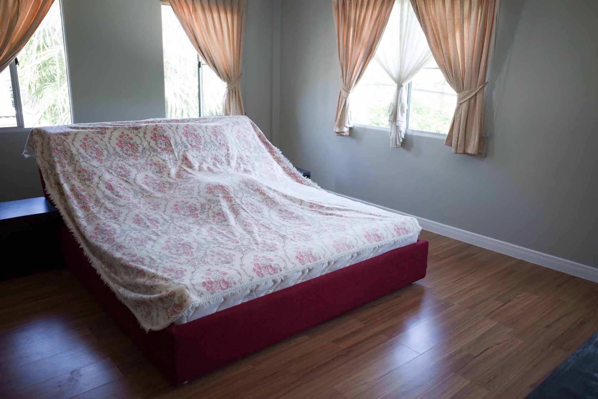 ขายบ้านเดี่ยว-3-ห้องนอน-3-ห้องน้ำ-1-ห้องรับรอง-พร้อมบ่อปลาคราฟ-เฟอร์บางส่วน