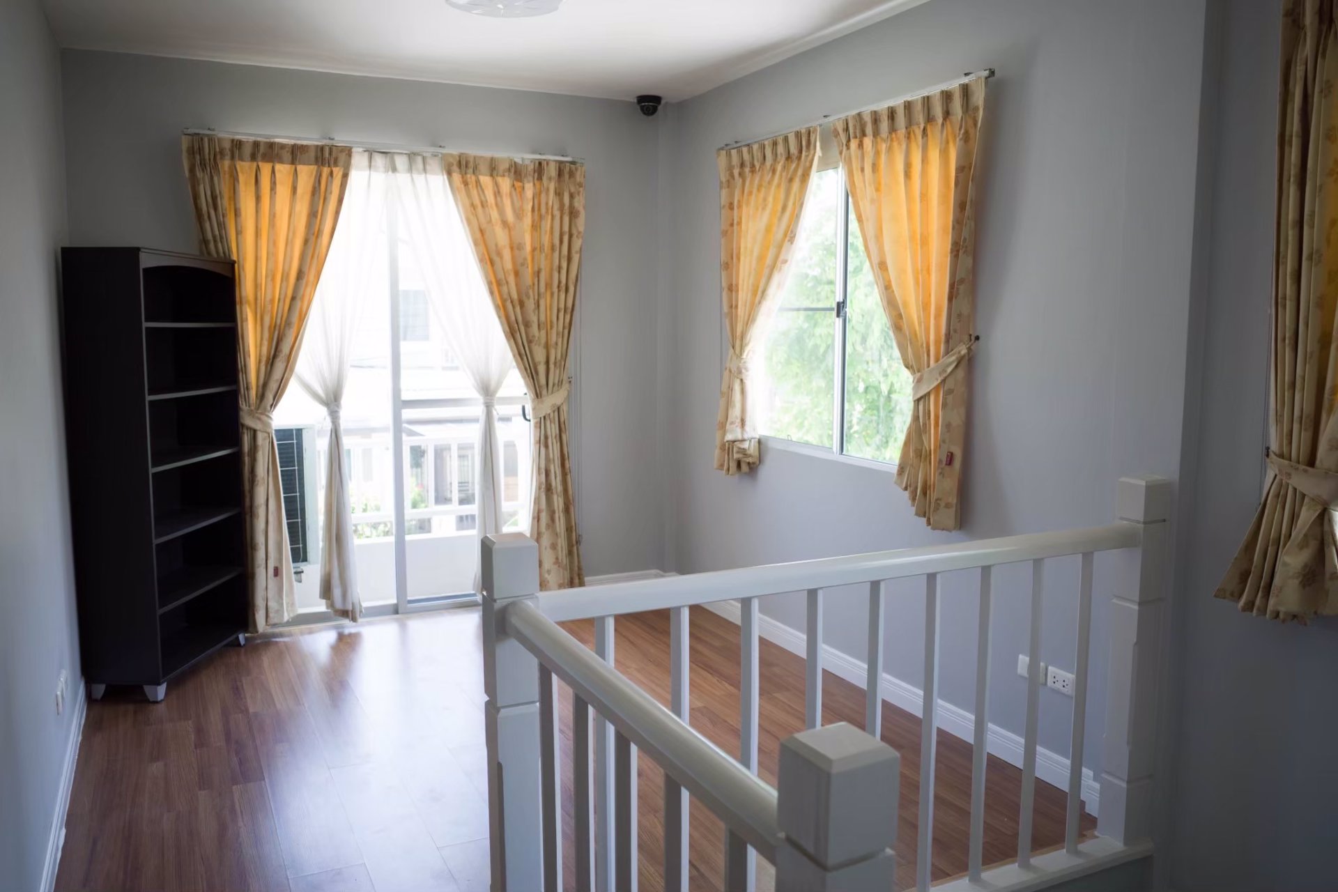 ขายบ้านเดี่ยว-3-ห้องนอน-3-ห้องน้ำ-1-ห้องรับรอง-พร้อมบ่อปลาคราฟ-เฟอร์บางส่วน