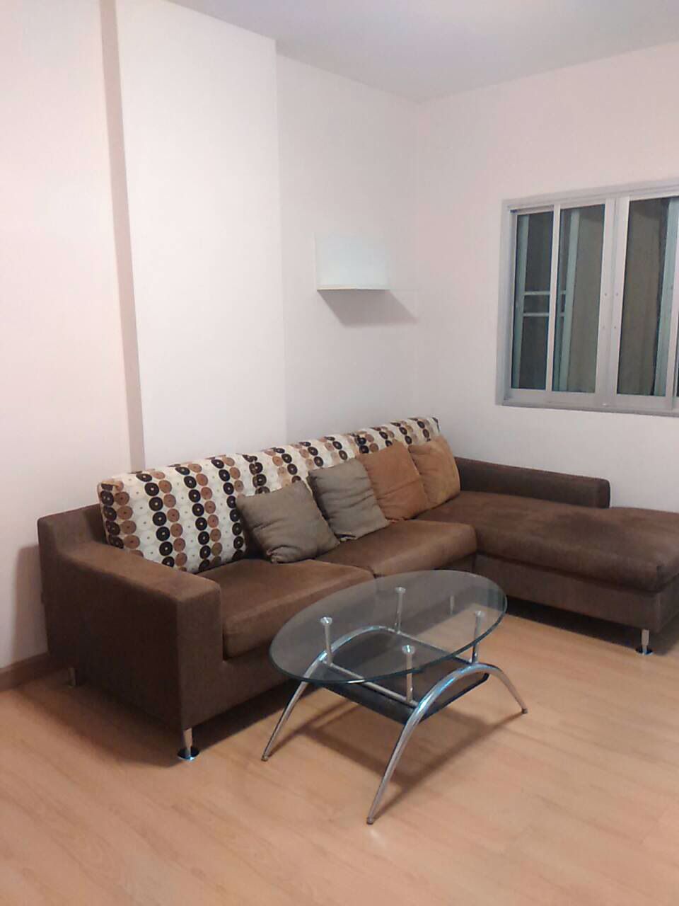 ให้เช่าคอนโด-หลังเซ็นทรัลชลบุรี-the-rise-condoa1